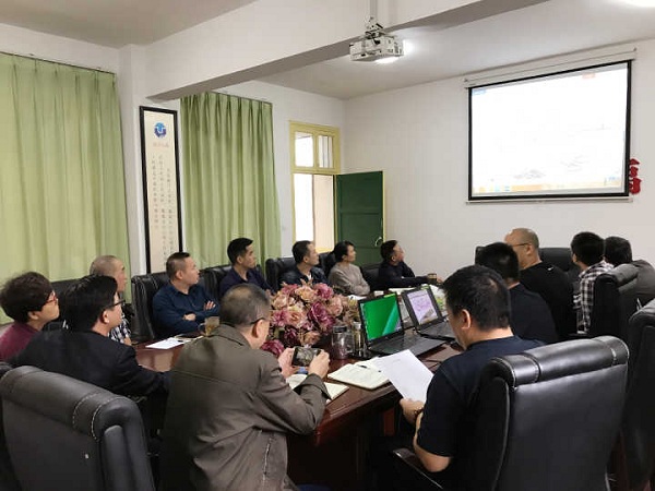 新桂项目深化设计会审-1.jpg