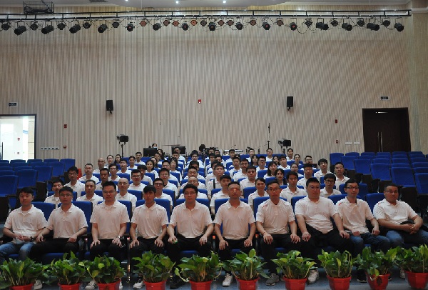 52专题教学《乌石峰下铸忠魂》.JPG